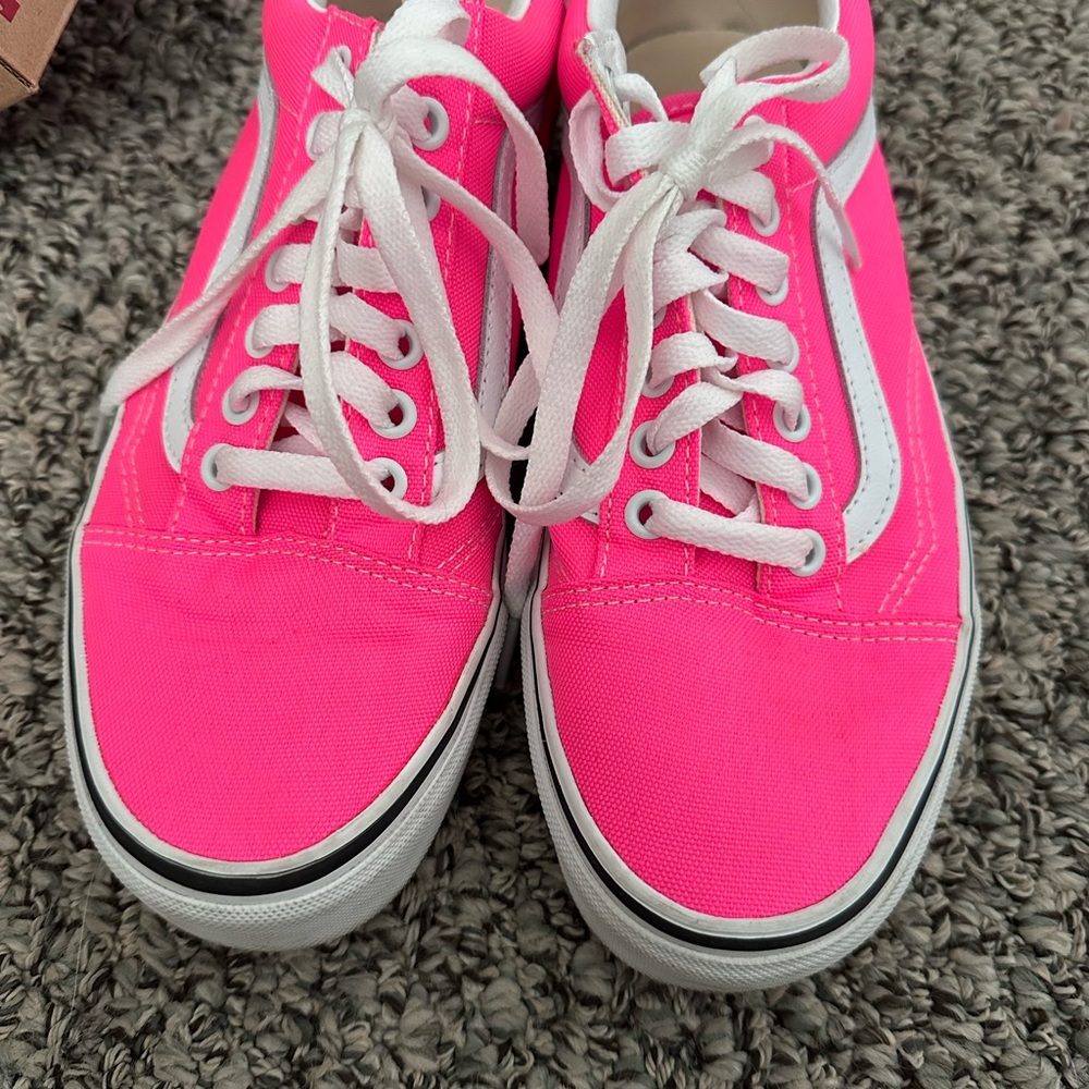 Vans Women's Bright Pink Sneakers